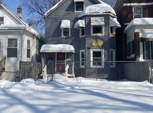 8031 S Burnham Ave, Chicago, IL 60617