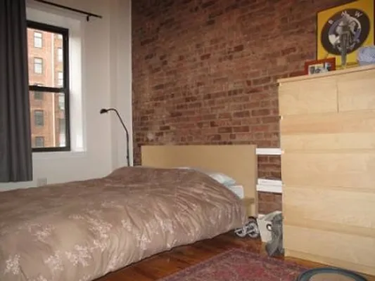 Rented by Citi Habitats | media 41