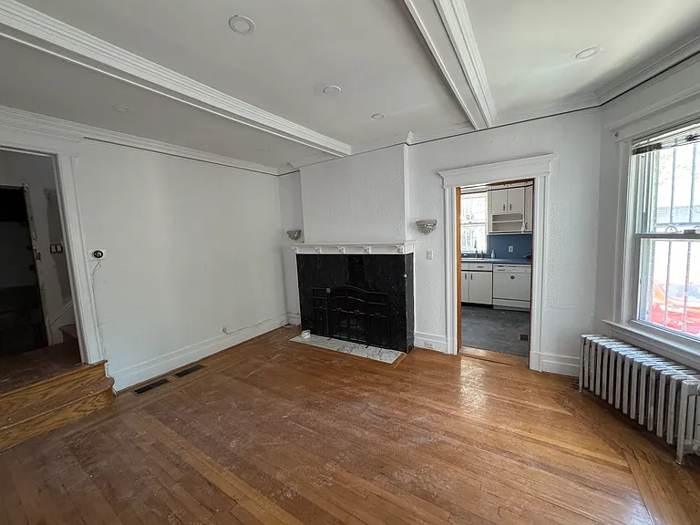 16215 85th Ave #1 — Photo 5