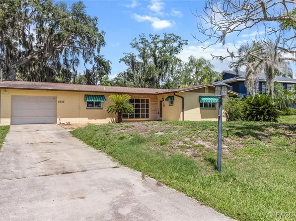 2380 N Watersedge Dr, Crystal River, FL 34429