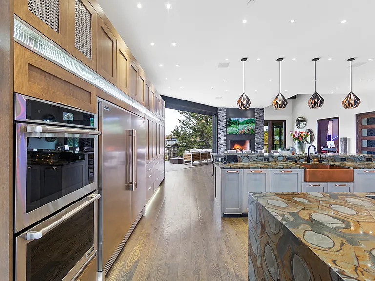 Double ovens
