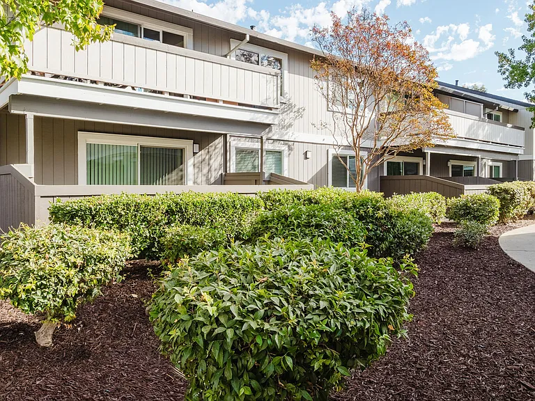 Sofi Waterford Park — Photo 45