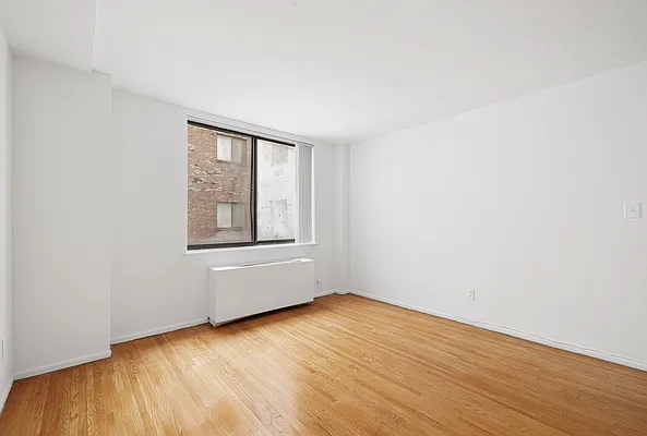 Rented by J PRESTON AND ASSOCIATES INC | media 23