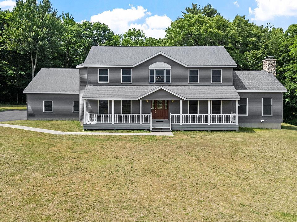 1st image of 28 Victorian Drive