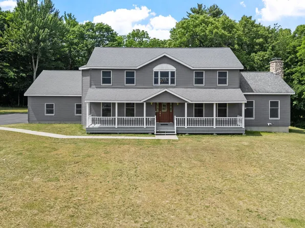28 Victorian Drive, Poestenkill, NY 12140