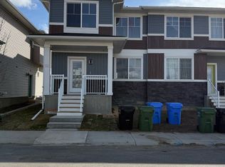 58 Belvedere Cmn SE, Calgary, AB T2A 7G8