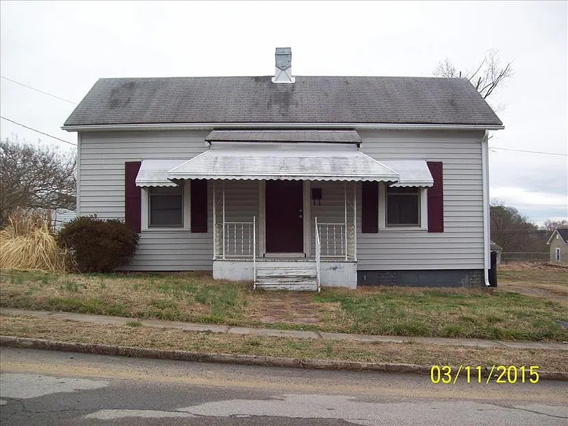 61 Glen Oak Drive - 1 — Photo 1