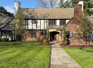670 Hoffman St, Elmira, NY 14905