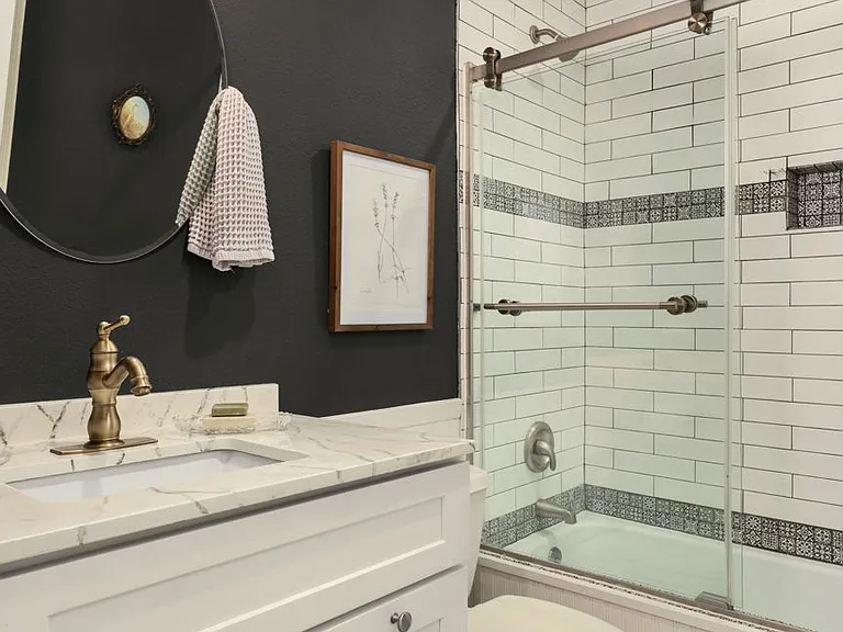 1012 Red Cliff Dr — Photo 18
