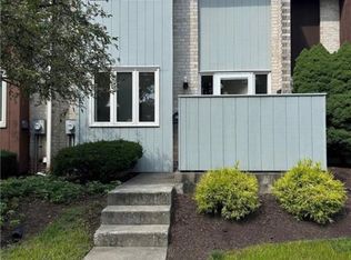 383 Carver Dr, Bethlehem, PA 18017