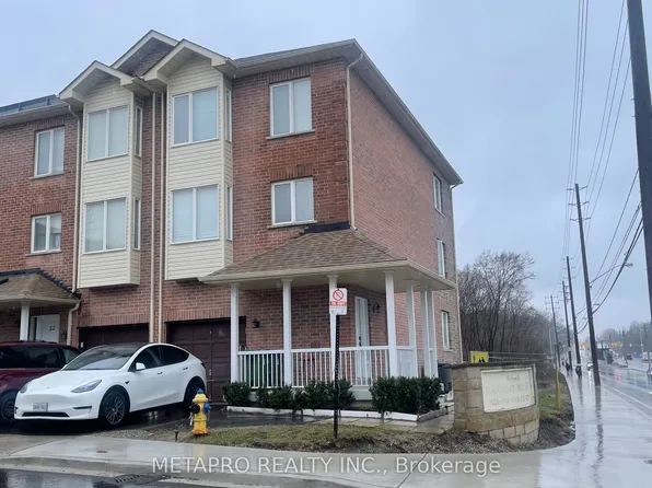 3061 Finch Ave W, Toronto, ON M9M 0A7