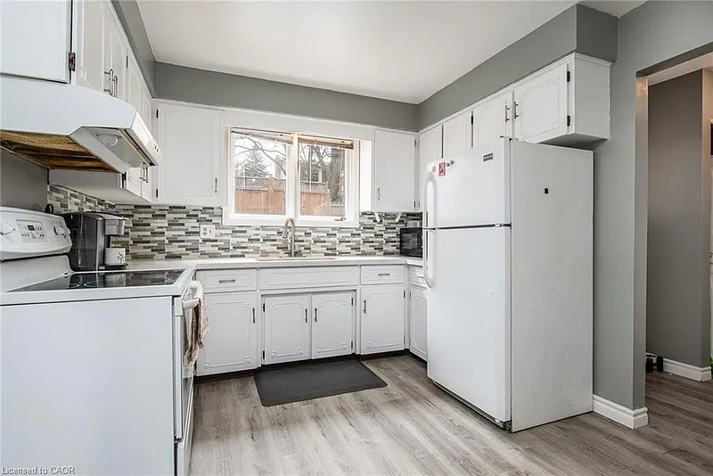 Thumbnail 18