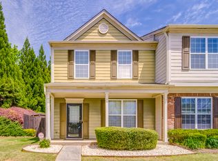 2988 Deerborne Ct SW, Atlanta, GA 30331