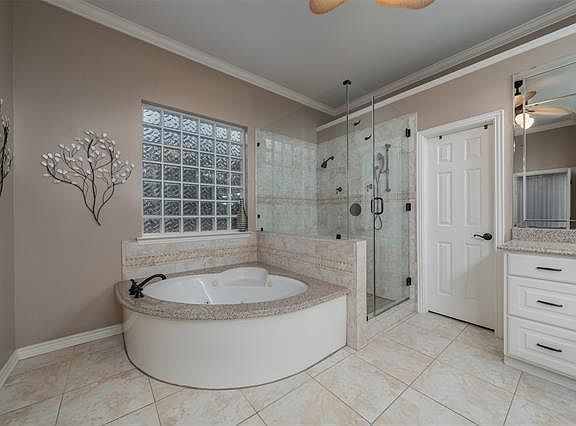 5th image of 9515 Windy Hollow Dr