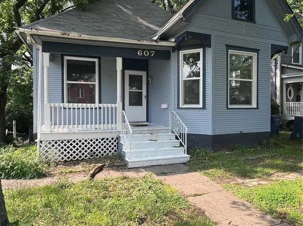 607 Burroughs Ave, Collinsville, IL 62234