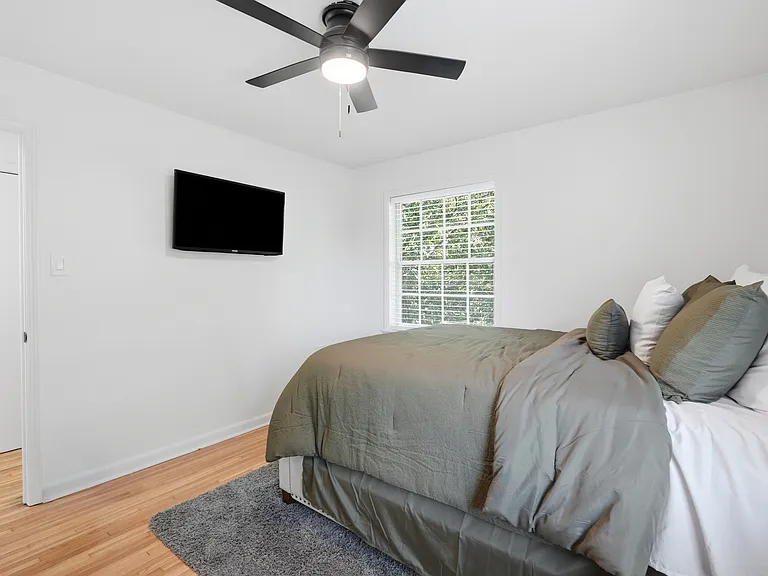 209 N Fillmore St #3 — Photo 7