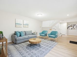 20 Country Club Ln #D, Milford, MA 01757