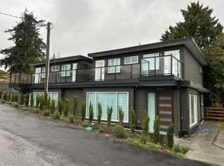 5625 Woodsworth St, Burnaby, BC V5G4A4