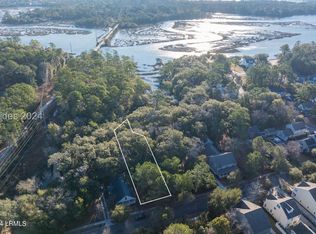 1505 Deanne Dr, Beaufort, SC 29902