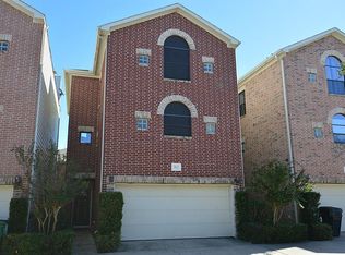 9825 Samantha Suzanne Ct, Houston, TX 77025