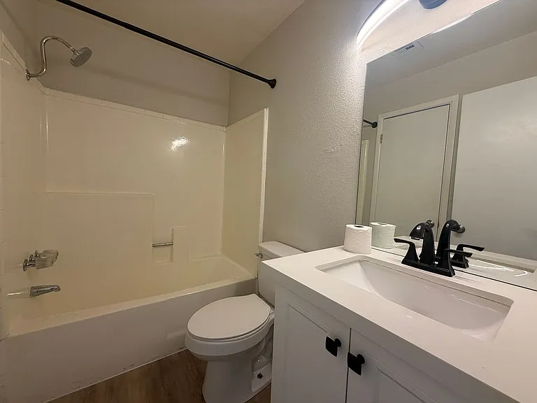 3361 Civic Center Dr #LV-T — Photo 17