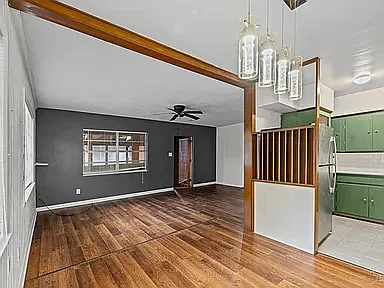 625 Edgecliff Dr — Photo 15