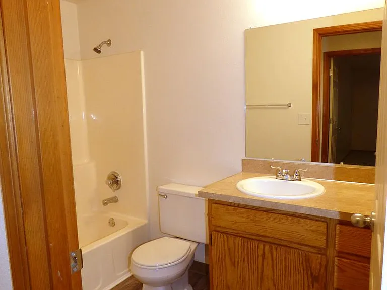 5699 Waln Creek Ct S — Photo 22