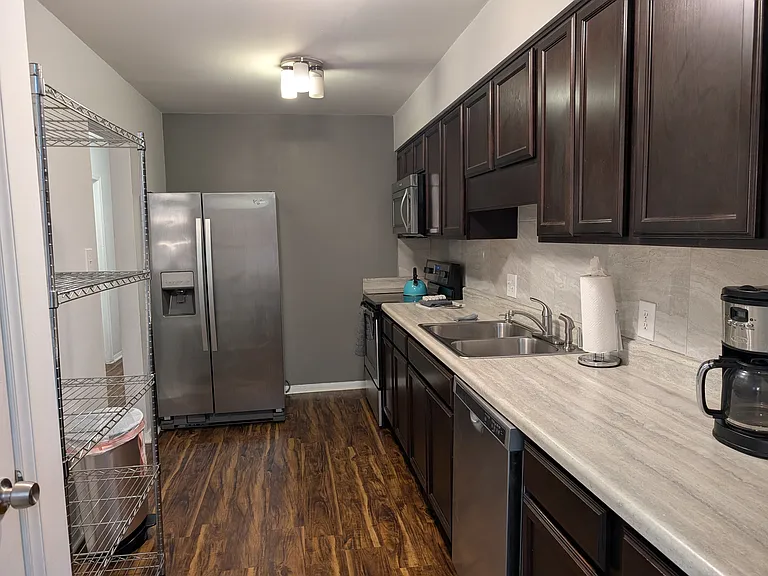 1291 Schaub Dr #D — Photo 6