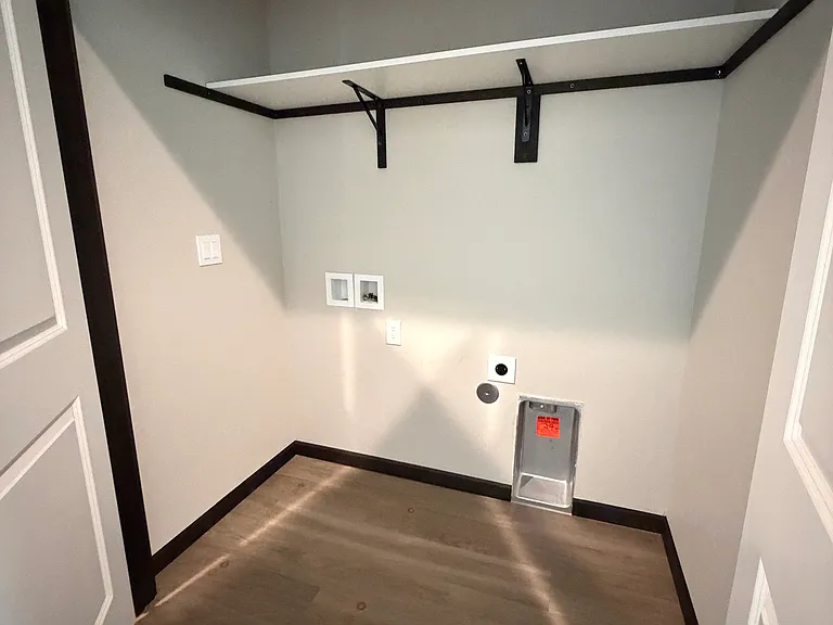 5810 Midland Ln — Photo 21