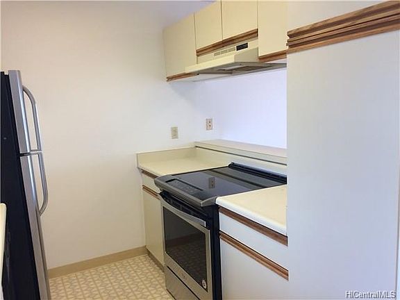 3rd image of 92-1021 Nou St #7203