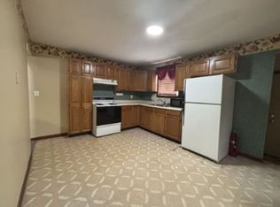 561 Farnsworth Ave, Clairton, PA