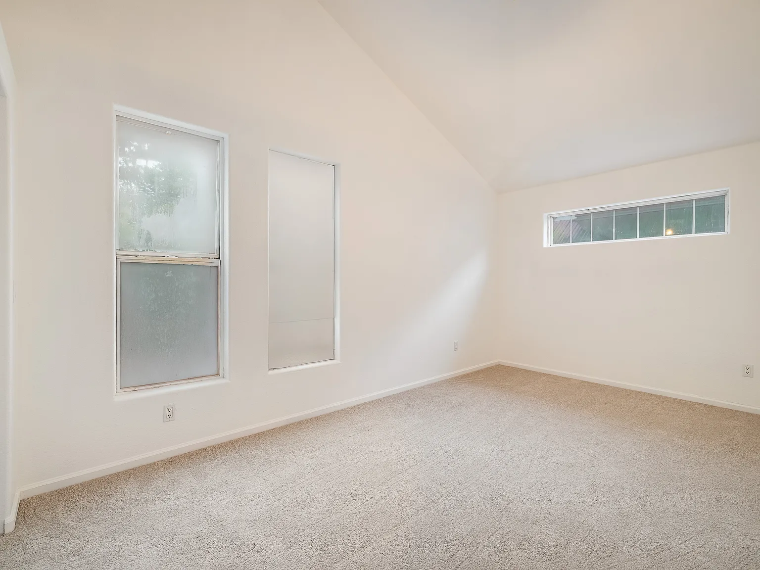 1 bed, 576 sqft, $1,400 — Photo 4