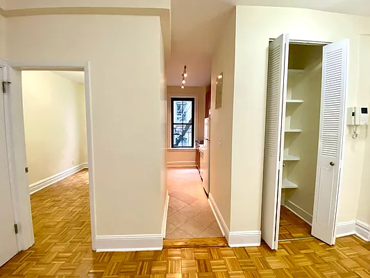 Rented by City & Suburban | media 3