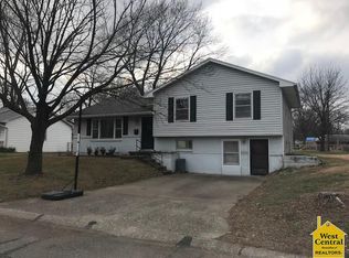 1004 Royal Blvd, Sedalia, MO 65301