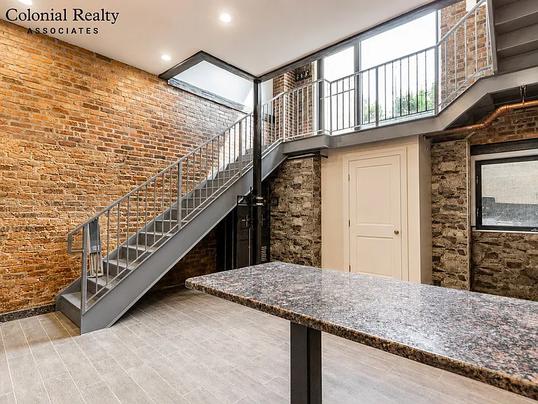 1034 Commonwealth Ave #101 — Photo 5
