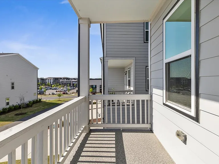 2129 Big Falls Dr — Photo 16