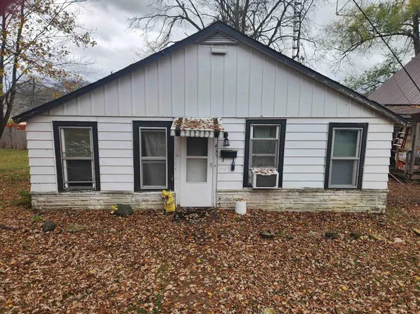 415 9th Avenue, Baraboo, WI 53913