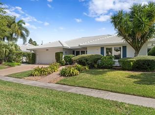 1136 Walnut Ter, Boca Raton, FL 33486