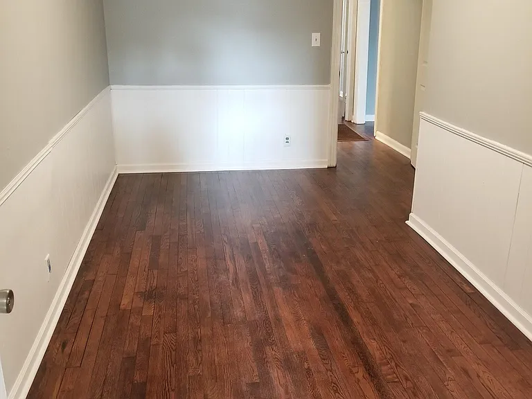 915 Stewart Ave — Photo 7