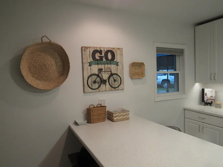 1137 Dorwood Dr — Photo 7