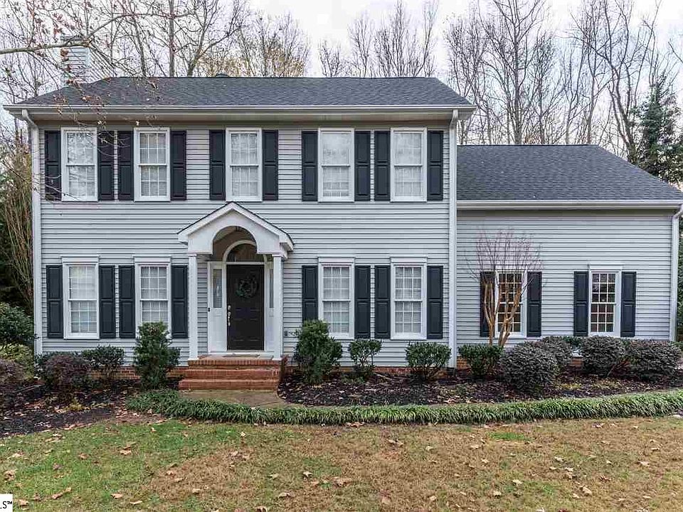 1st image of 21 Summer Glen Dr