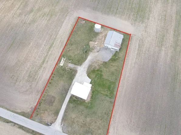 645 S 900 W, Kempton, IN 46049