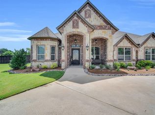 3250 McCarver Ct, Midlothian, TX 76065