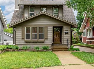229 N Gardiner Ave, Rockford, IL 61107