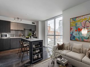 15 Roehampton Ave #1115, Toronto, ON M4P 0C2