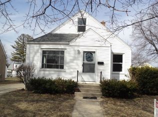 7816 18th Ave, Kenosha, WI 53143