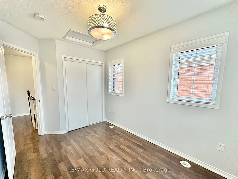 2476 Post Rd #11 — Photo 18