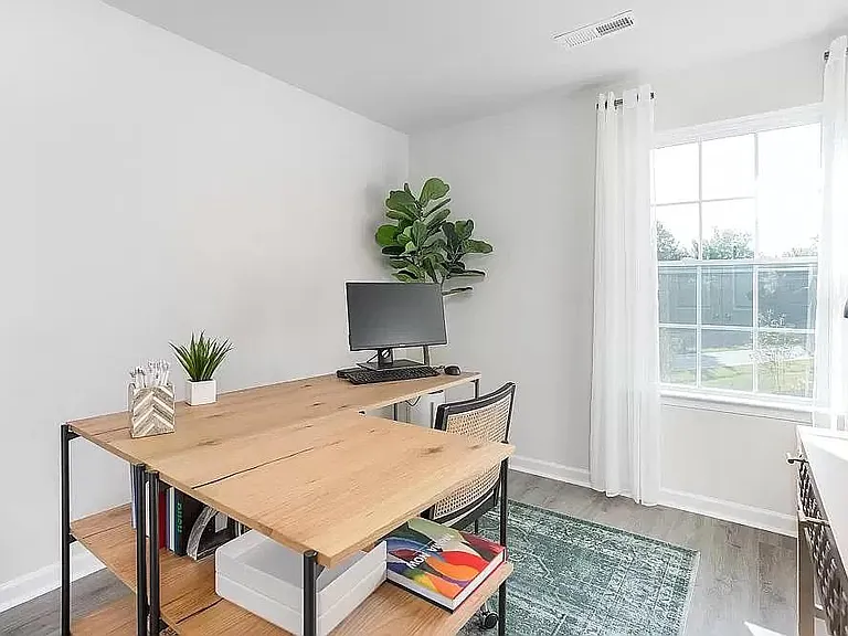 5637 Carrington Ct — Photo 11