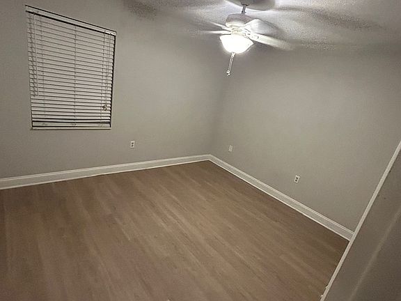 2nd image of 1307 W Honeytree Ln #3