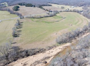 3 Yellow Creek Rd, Vanleer, TN 37181